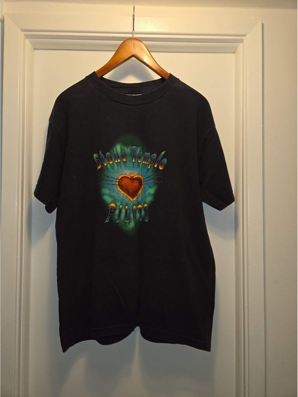 Vintage 2000 Stone Temple Pilots Sacred Heart
